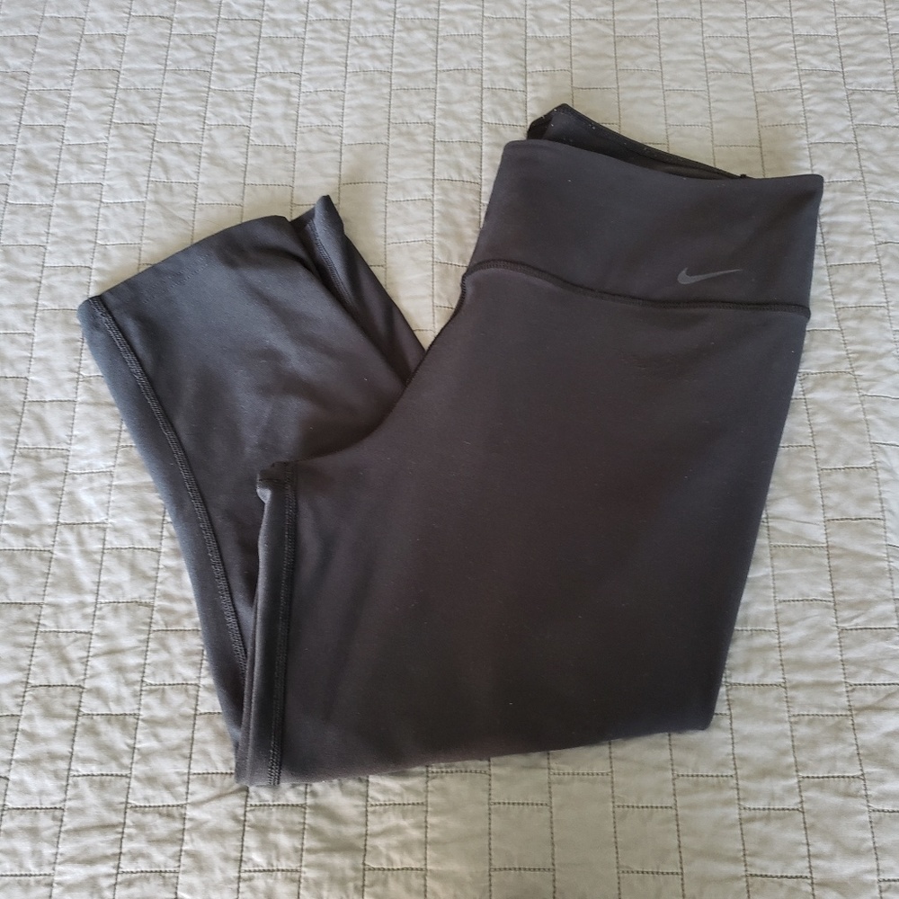 Nike dri-fit leggings